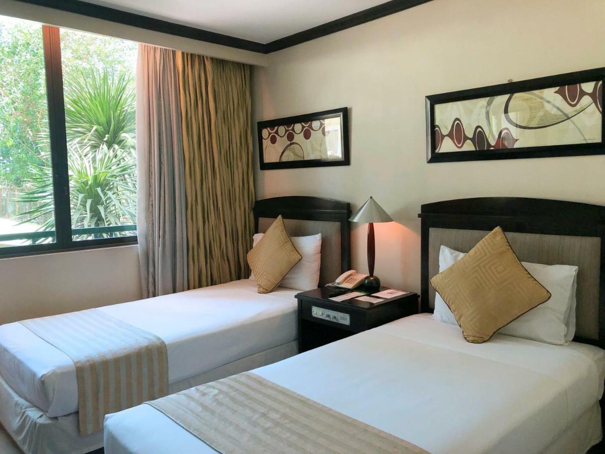 Tower Inn Makati Business Hotel Makati City Exteriér fotografie